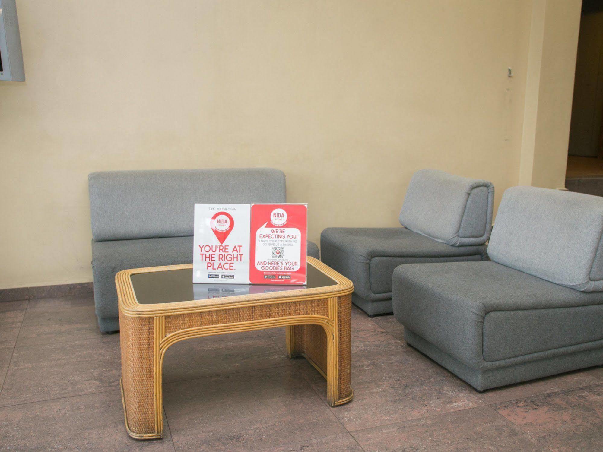 Oyo 447 Comfort Hotel Meru Klang Exterior foto