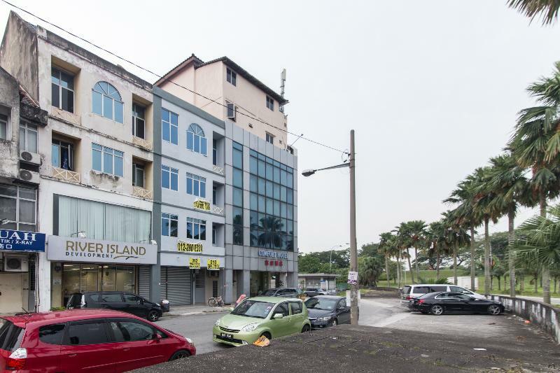 Oyo 447 Comfort Hotel Meru Klang Exterior foto